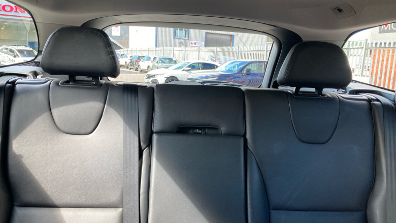 Volvo Xc60 D4 [190] SE Lux Nav 5dr Geartronic Diesel Estate